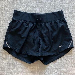 Nike dri-fit shorts xs